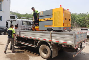小型多功能高压冲洗车发往菏泽某环卫，高效助力城市清洁升级